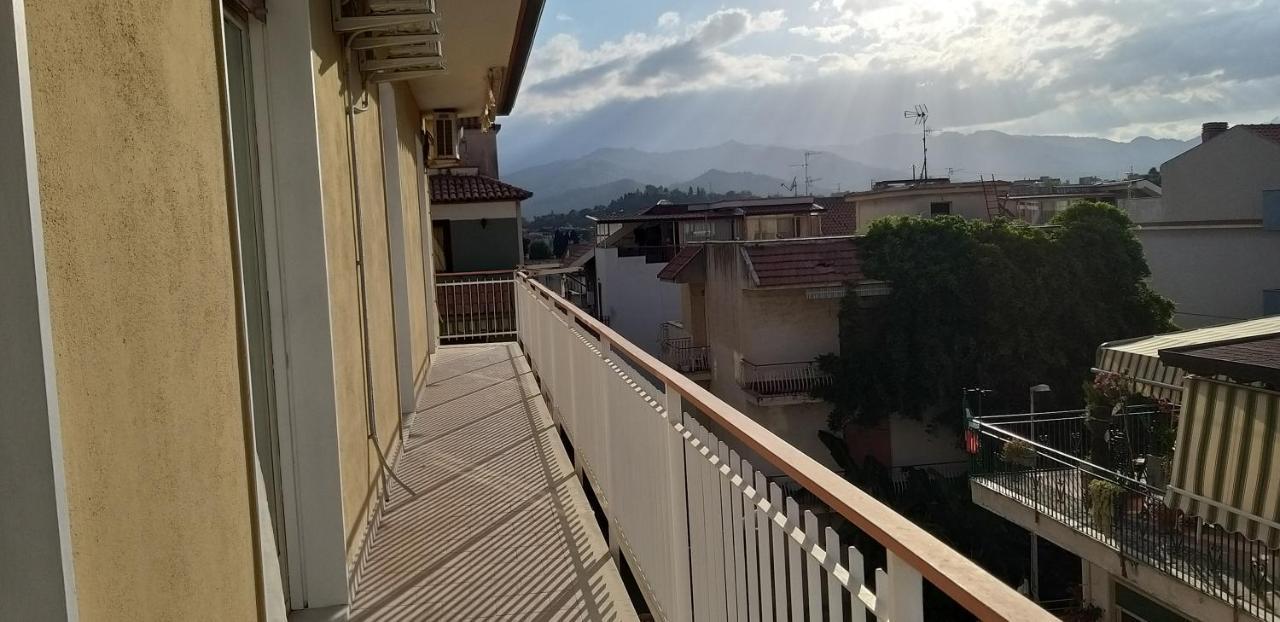 Sebastian House Casa Vacanze Giardini Naxos Exterior photo