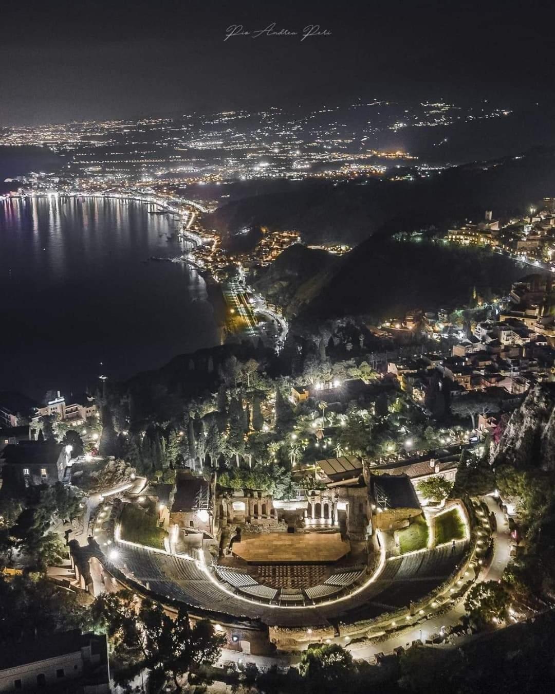 Sebastian House Casa Vacanze Giardini Naxos Exterior photo