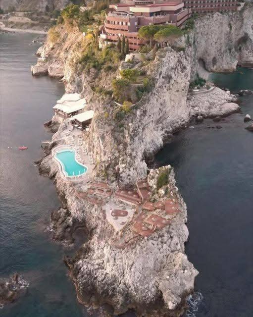 Sebastian House Casa Vacanze Giardini Naxos Exterior photo