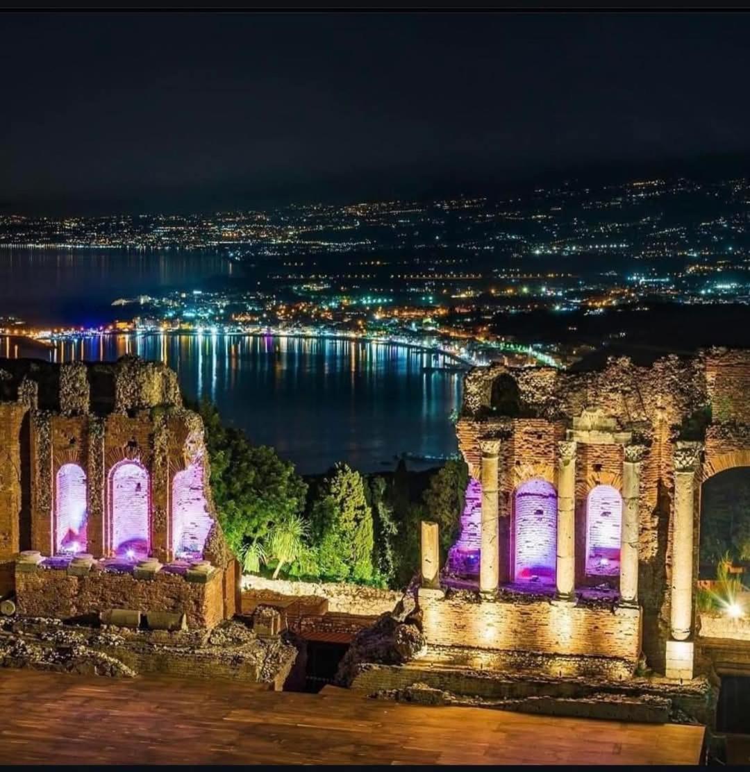 Sebastian House Casa Vacanze Giardini Naxos Exterior photo